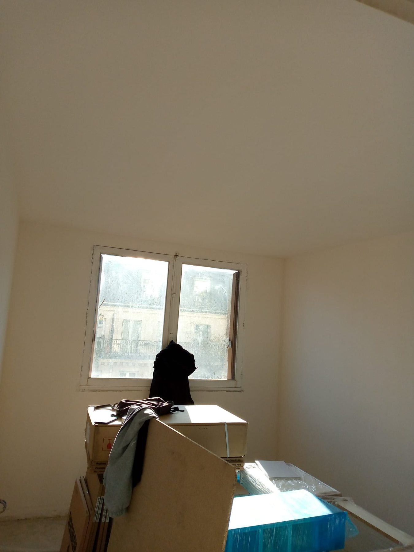 finitions pièce rénovation appartement Paris 20