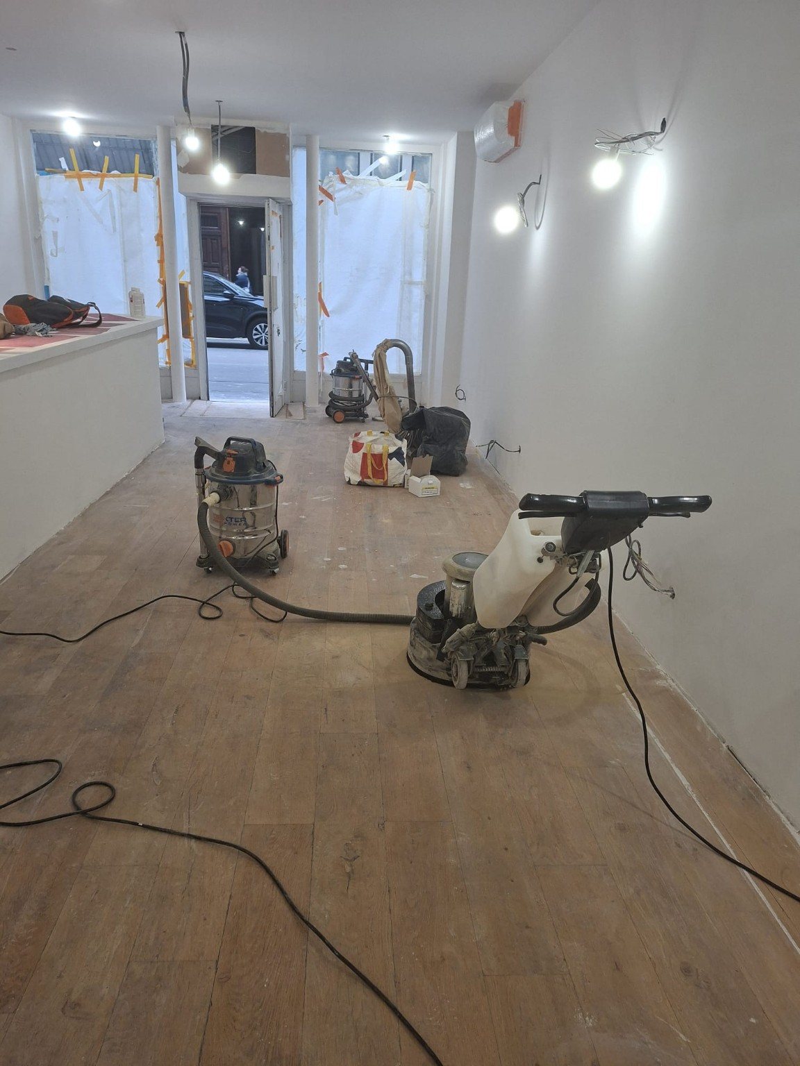 Ponçage et reprise du parquet